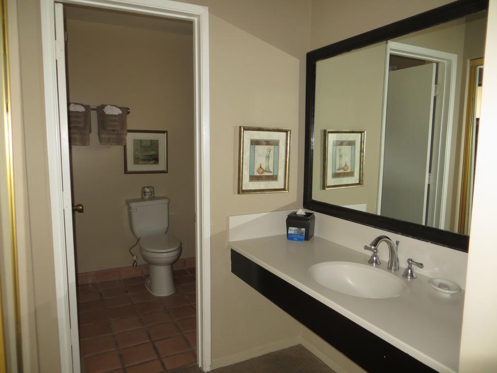 Adobe Inn Carmel-by-the-Sea Экстерьер фото